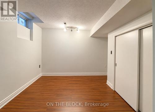 70 DALMATIAN CRESCENT , Toronto, Ontario M1C 4W7 5