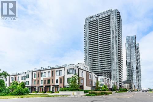 2812 - 7895 JANE STREET , Vaughan, Ontario L4K 2M7