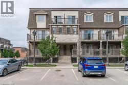 242 RACHEL Crescent Unit# B Kitchener, ON N2R 0E1