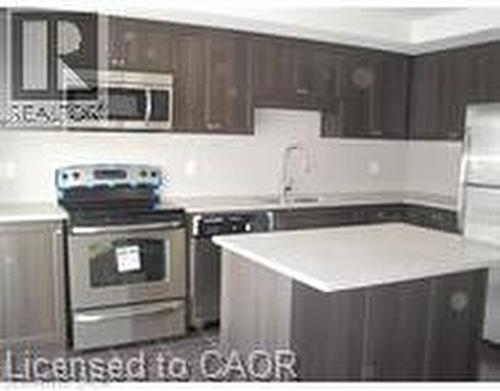 242 RACHEL Crescent Unit# B , Kitchener, Ontario N2R 0E1 4