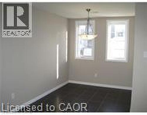 242 RACHEL Crescent Unit# B , Kitchener, Ontario N2R 0E1 5