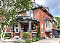 32 NELSON STREET E  Meaford, ON N4L 1N6
