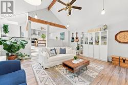 15 PRESLEY AVENUE  Toronto, ON M1L 3P4