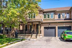 24 JEWEL CRESCENT  Brampton, ON L6R 2P5