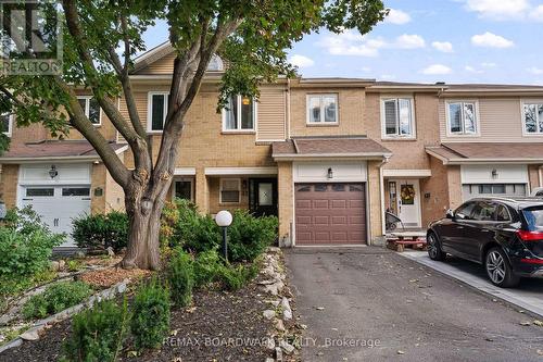 12 WILLWOOD CRESCENT  Ottawa, ON K2J 4B2