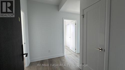 3703 - 20 SOUDAN AVENUE , Toronto, Ontario M4S 0E2 4