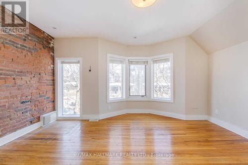 UPPER - 6 PRUST AVENUE , Toronto, Ontario M4L 2M8 3