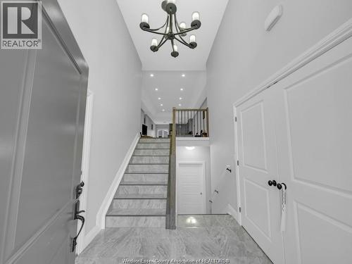 2277 NORTHWAY AVENUE , Windsor, Ontario N9B 3Y3 3