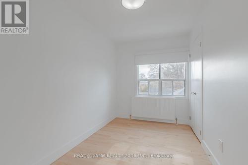 3 - 28A THIRD STREET , Toronto, Ontario M8V 2X6 5