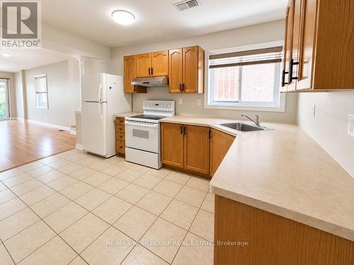 67 MACBRIDE CRESCENT , Vaughan, Ontario L6A 3R3 4