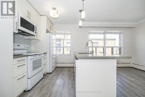 8 - 2637 Keele Street, Toronto, ON 