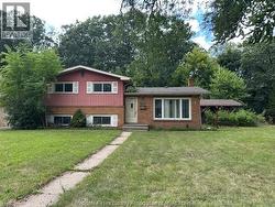 3505 ASKIN Windsor, ON N9E 3K1