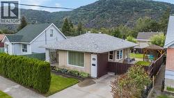 2038 Sixth Avenue Trail, BC V1R 3B5