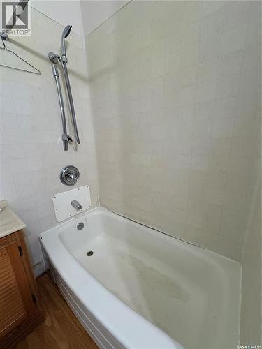 111 4Th Avenue W, Kelvington, SK 