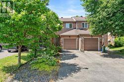 193 THORNBURY CRESCENT Ottawa, ON K2G 6C2