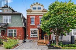 116 HAMILTON AVENUE N Ottawa, ON K1Y 1C2