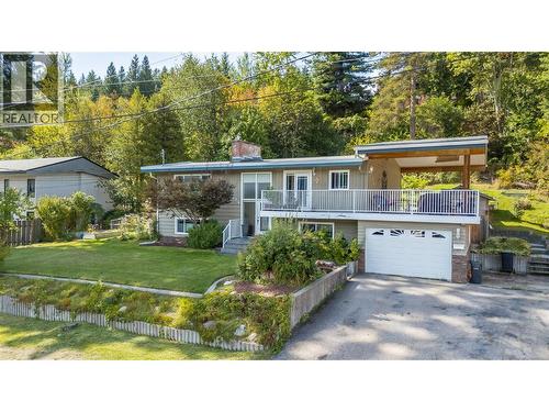 2404 11th Avenue  Castlegar, BC V1N 3A9