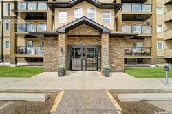 202 610 Centennial BOULEVARD  Warman, SK S0K 4S1
