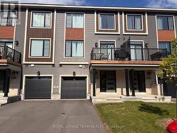 808 GLISSADE GROVE Ottawa, ON K4A 5M6