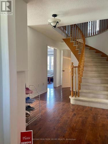 LOWER - 824 COLLEGE MANOR DRIVE , Newmarket, Ontario L3Y 8G6 3