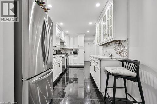 93 PARK Street W Unit# 1 , Mississauga, Ontario L5H 1L2 3