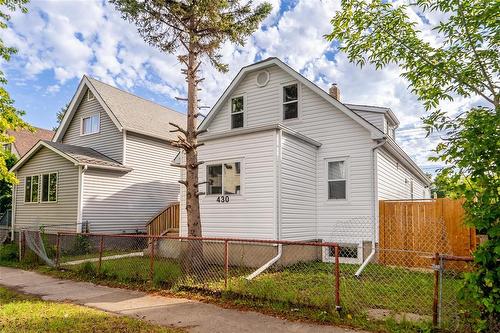 430 Pritchard Avenue, Winnipeg, MB 