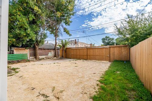 430 Pritchard Avenue, Winnipeg, MB 