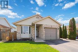 41 EASTWOOD DRIVE  Welland (N. Welland), ON L3C 6W1