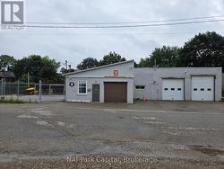 15 SMITH AVENUE  Guelph (St. Patrick's Ward), ON N1E 5V4