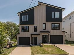 42 Hilden Drive  Spryfield, NS B3R 0E4