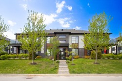 2-319 Rue de l'Aigle  Carignan, QC J3L 7J3