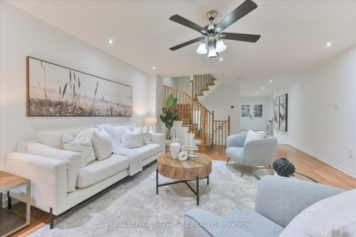 587 Candlestick Circle, Mississauga, ON 