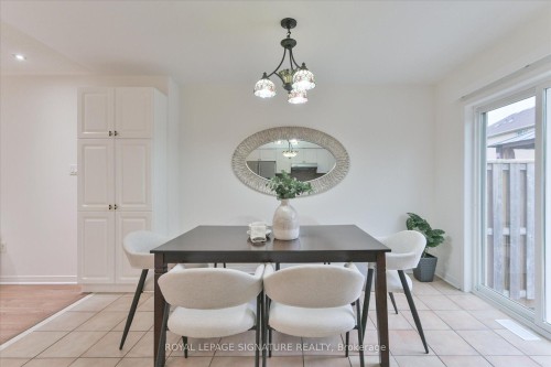 587 Candlestick Circle, Mississauga, ON 