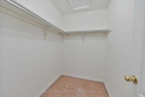 587 Candlestick Circle, Mississauga, ON 
