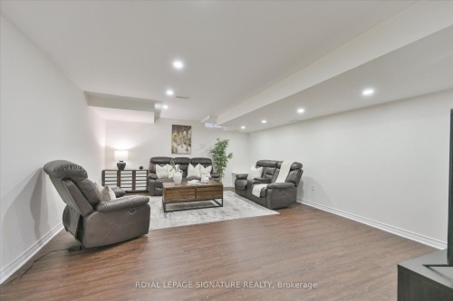 587 Candlestick Circle, Mississauga, ON 
