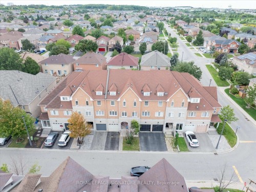 587 Candlestick Circle, Mississauga, ON 