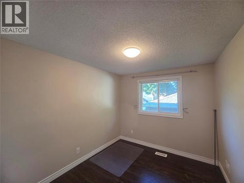 899 PRESTWICK CRESCENT Unit# RM#1 , Sarnia, Ontario N7S 4J6 3