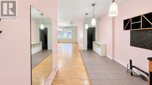 MAIN FLOOR - 1986 DAVENPORT ROAD , Toronto, Ontario M6N 1C4 2