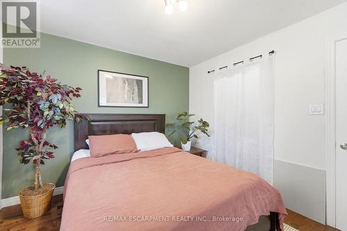 139 Glen Valley Drive, Hamilton, ON 