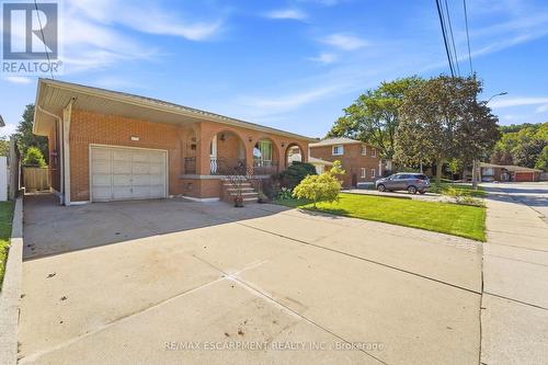 139 Glen Valley Drive, Hamilton, ON 