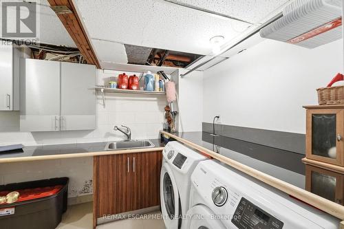 139 Glen Valley Drive, Hamilton, ON 