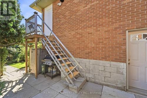 139 Glen Valley Drive, Hamilton, ON 