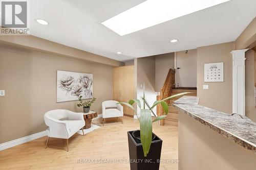 139 Glen Valley Drive, Hamilton, ON 