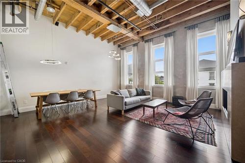25 CONCESSION Street Unit# 204  Cambridge, ON N1R 2G6