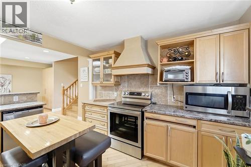 139 Glen Valley Drive, Hamilton, ON 