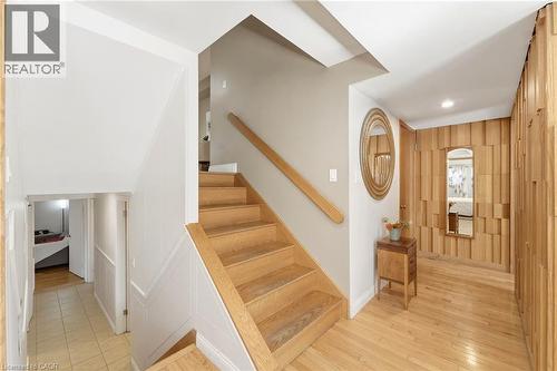 139 Glen Valley Drive, Hamilton, ON 