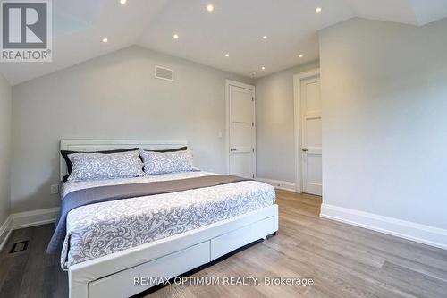 26 Pioneer Drive, Mississauga, ON 