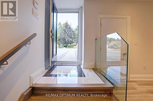 26 Pioneer Drive, Mississauga, ON 