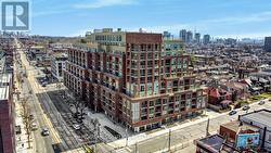 308 - 1787 ST CLAIR AVENUE W Toronto, ON M6N 0B7
