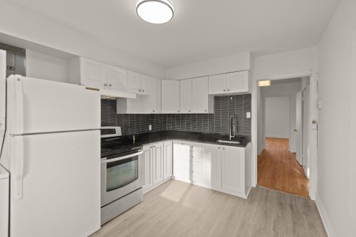 6743 Av. Fielding , Montréal (Côte-des-Neiges/Notre-Dame-de-Grâce), QC H4V 1N7 2